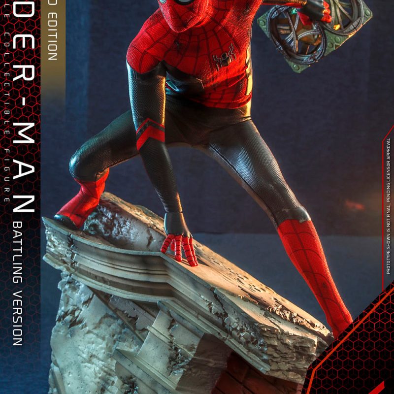 Spider-Man, Statue